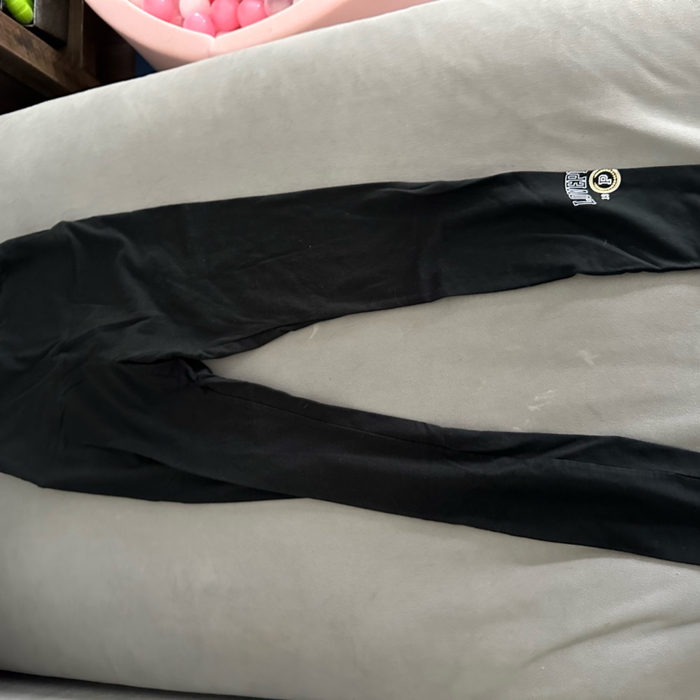 Victorias Secret / PINK black leggings with LOVE PINK 1986 logo - Size Small